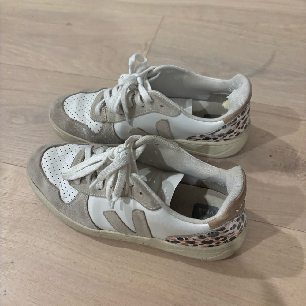 VEJA sneakers